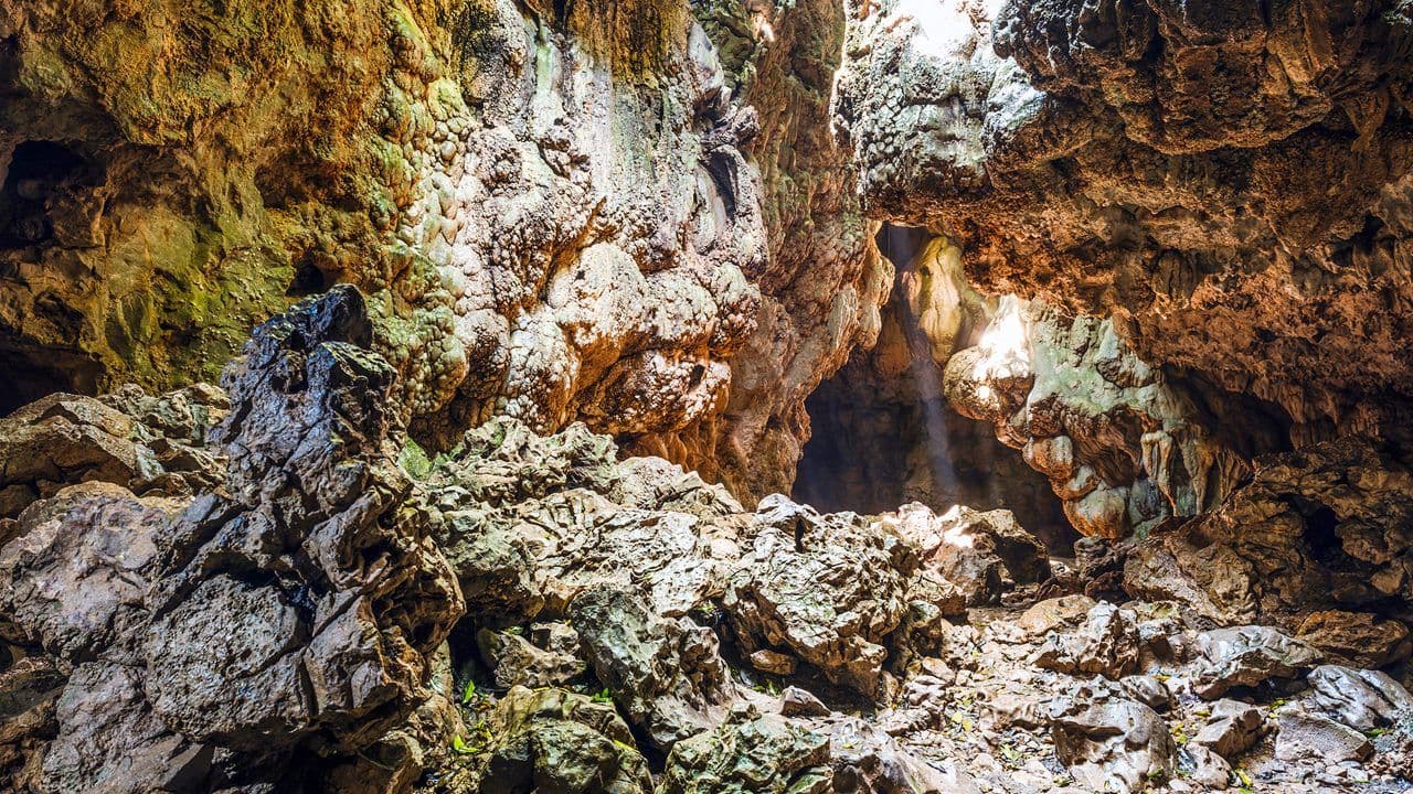 Mawsmai Caves – A Subterranean Adventure