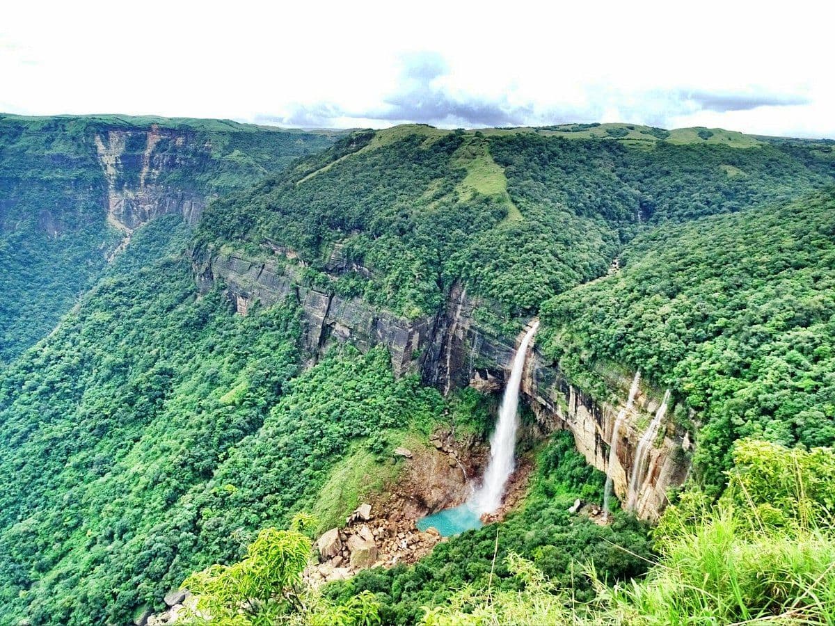 Nohkalikai Falls – India’s Tallest Plunge Waterfall