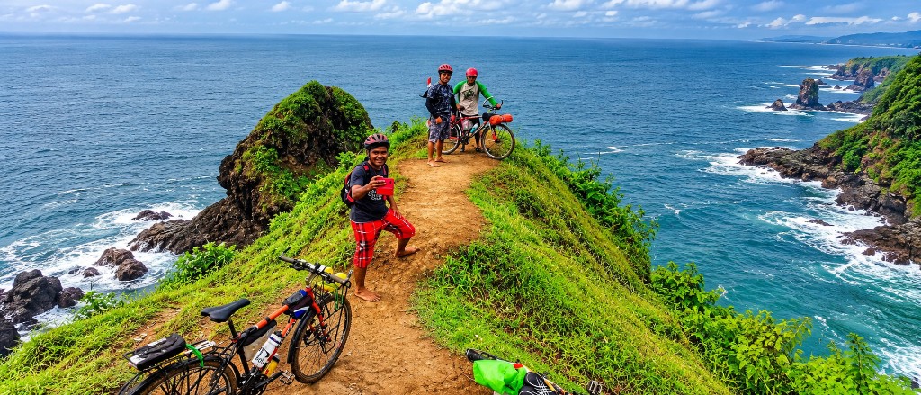 Coastal Cycling & Camping 2
