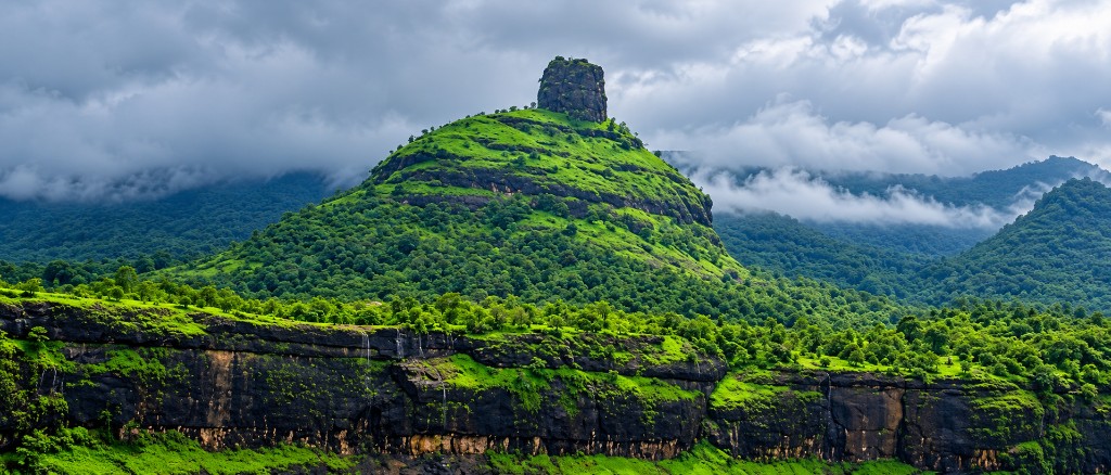 Trek to Peth Fort 2