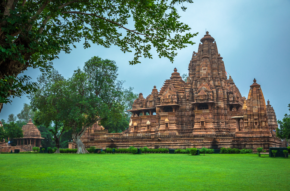 Orchha - Khajuraho - Jhansi description